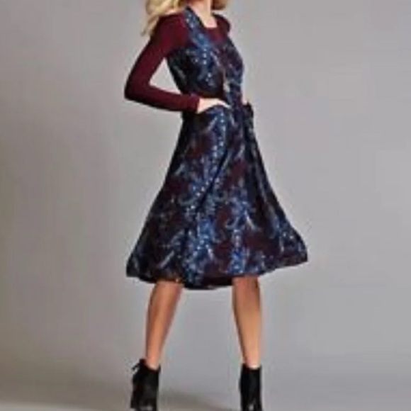 CAbi Treasure Dress Paisley Floral Dress #3461 Size 6 - Picture 4 of 9